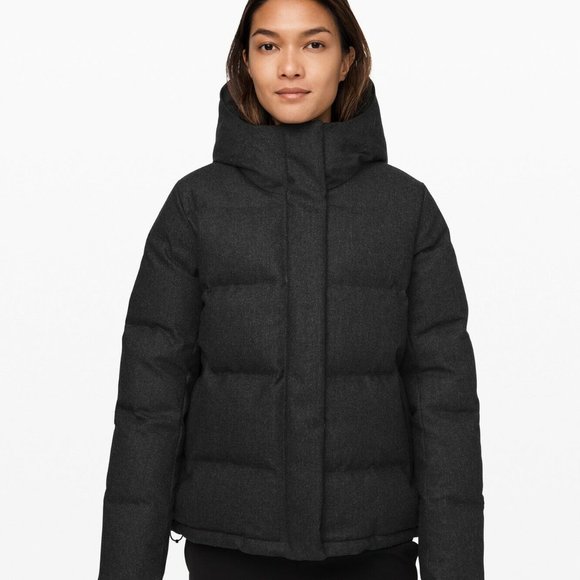 SOLD!!!! Lululemon wunder puffer wool size 4 - Picture 2 of 8